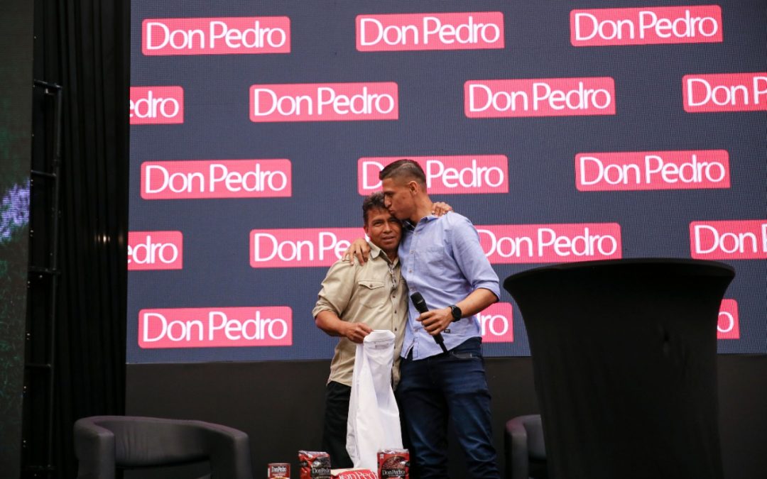 Promesa tica Anthony Contreras se convierte en la nueva imagen de Arroz y Frijoles Don Pedro