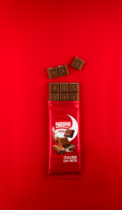 NESTLÉ CLASSIC: la icónica tableta de chocolate con leche llega a Costa Rica