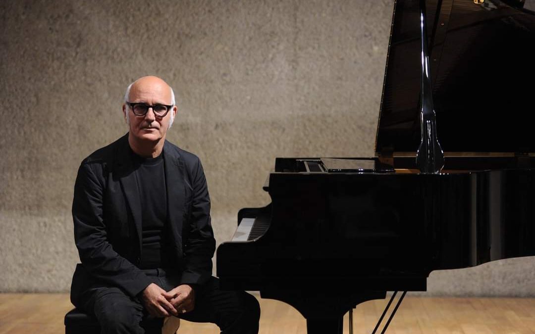 Costa Rica celebrará el Día Mundial del Piano con Ludovico Einaudi en Concierto