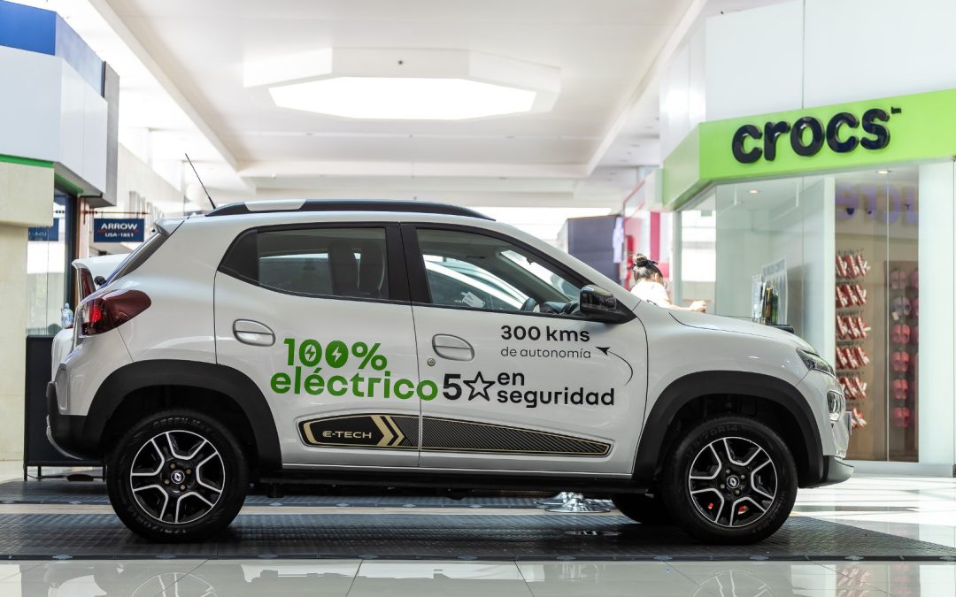 Multiplaza Curridabat reúne exhibición de modelos eléctricos