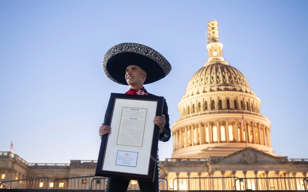 Alejandro Fernández honrado por los Líderes Latinos del Congreso