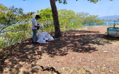 Retiran más de 267 kilos de  desechos de Roca Loca, Jacó