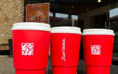 El vaso reutilizable llega a Juan Valdez Café para disfrutar siempre el  mejor café premium