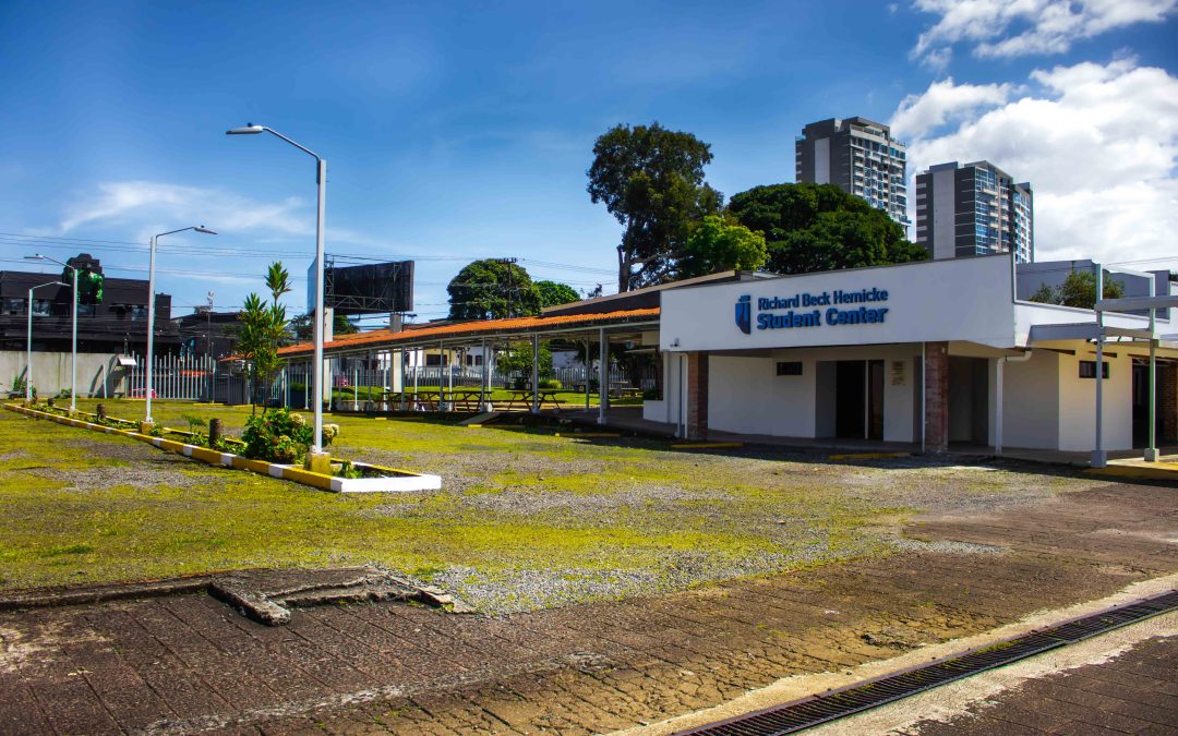 Universidad CENFOTEC abre matrícula para 2025 y se reinventa con la nueva Escuela de Administración de Empresas