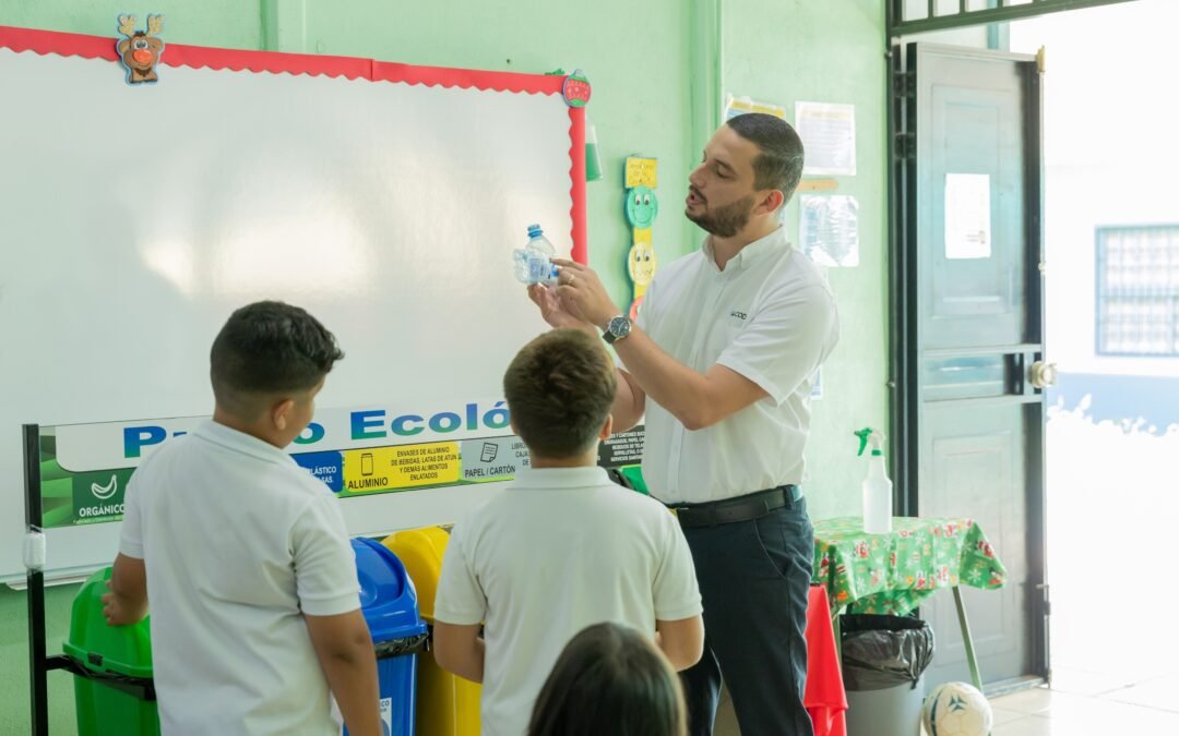 375 estudiantes del cantón de Grecia, Alajuela se capacitan en gestión integral de residuos y protección de la fauna silvestre