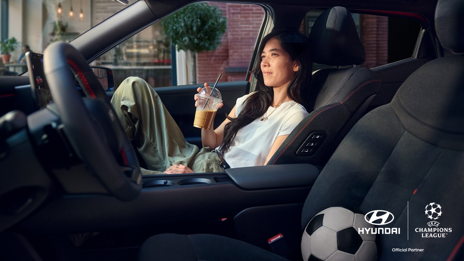Hyundai Motor Company se convierte en socio automotriz oficial de la UEFA Champions League