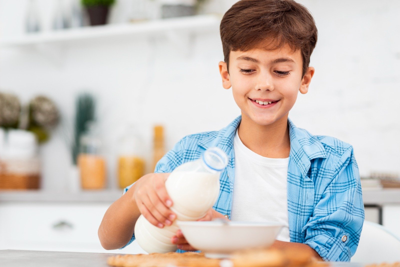 ¿Leche, yogurt o queso? La edad del niño o niña determina las necesidades